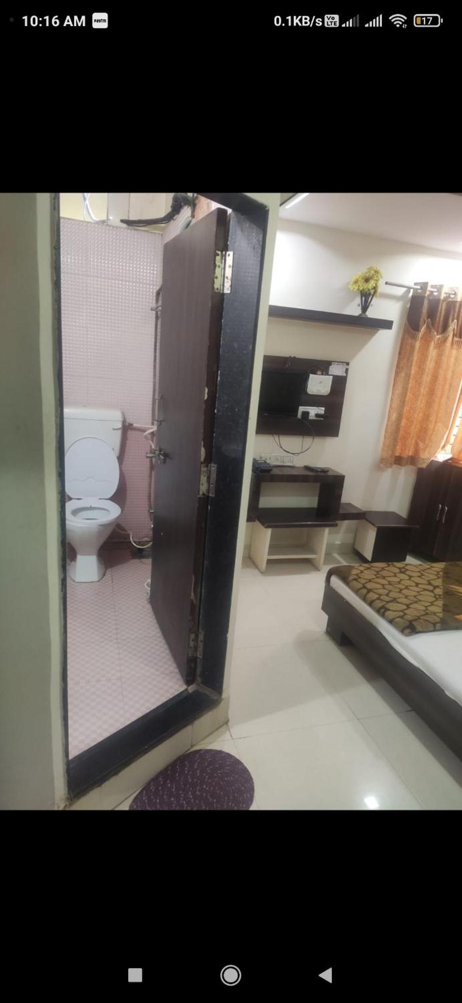 Hotel Vrandavan Palace Near Mahakal Temple 乌贾因 客房 照片